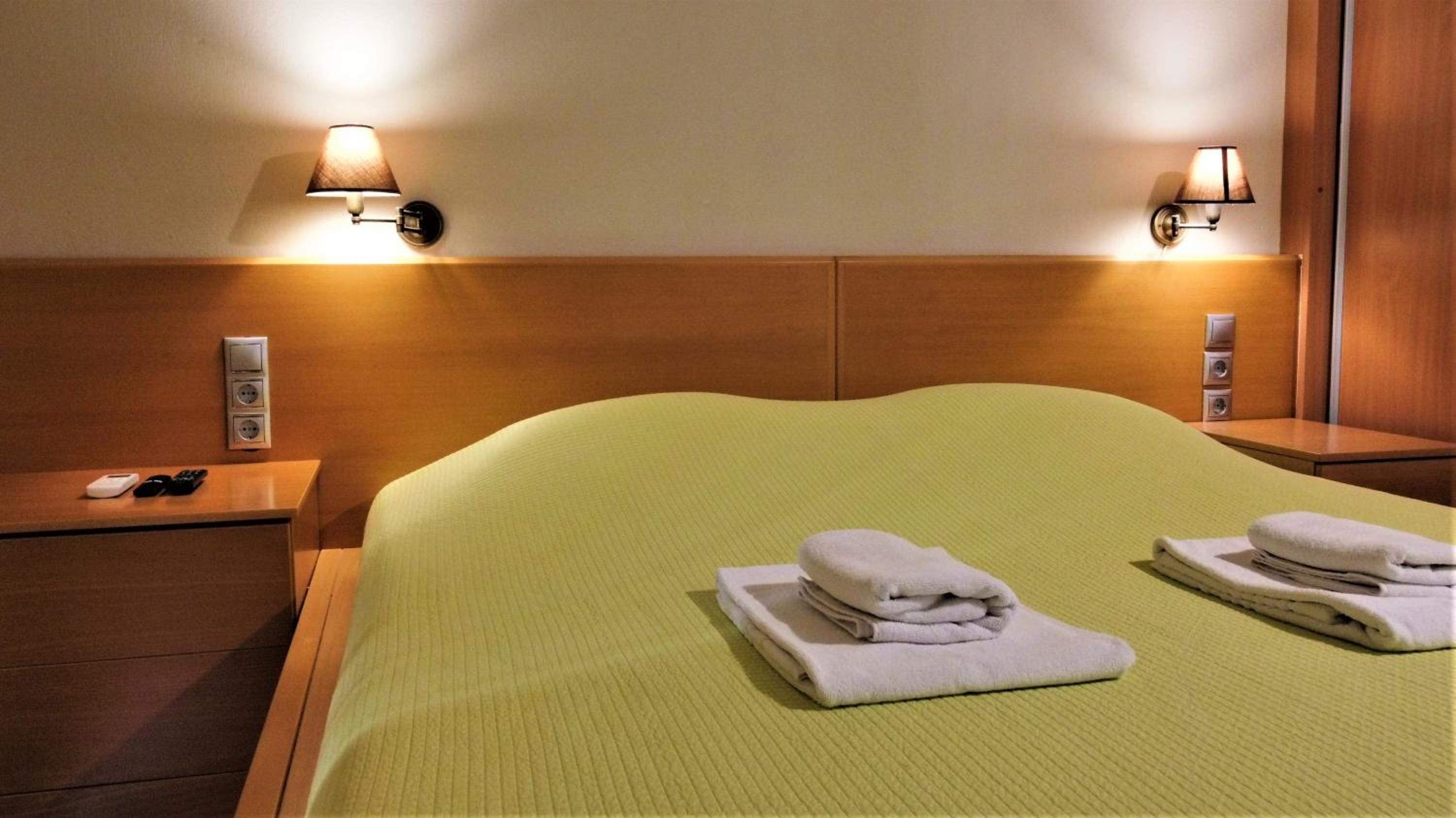 Фото Villiana Holiday Apartments