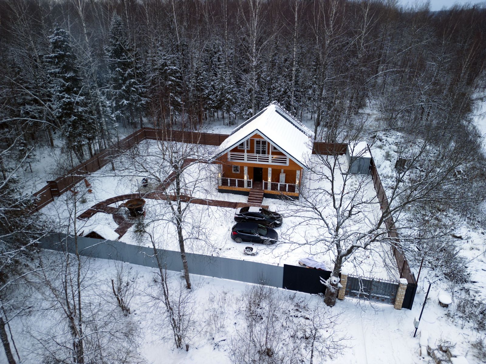 Фото Ален Хаус