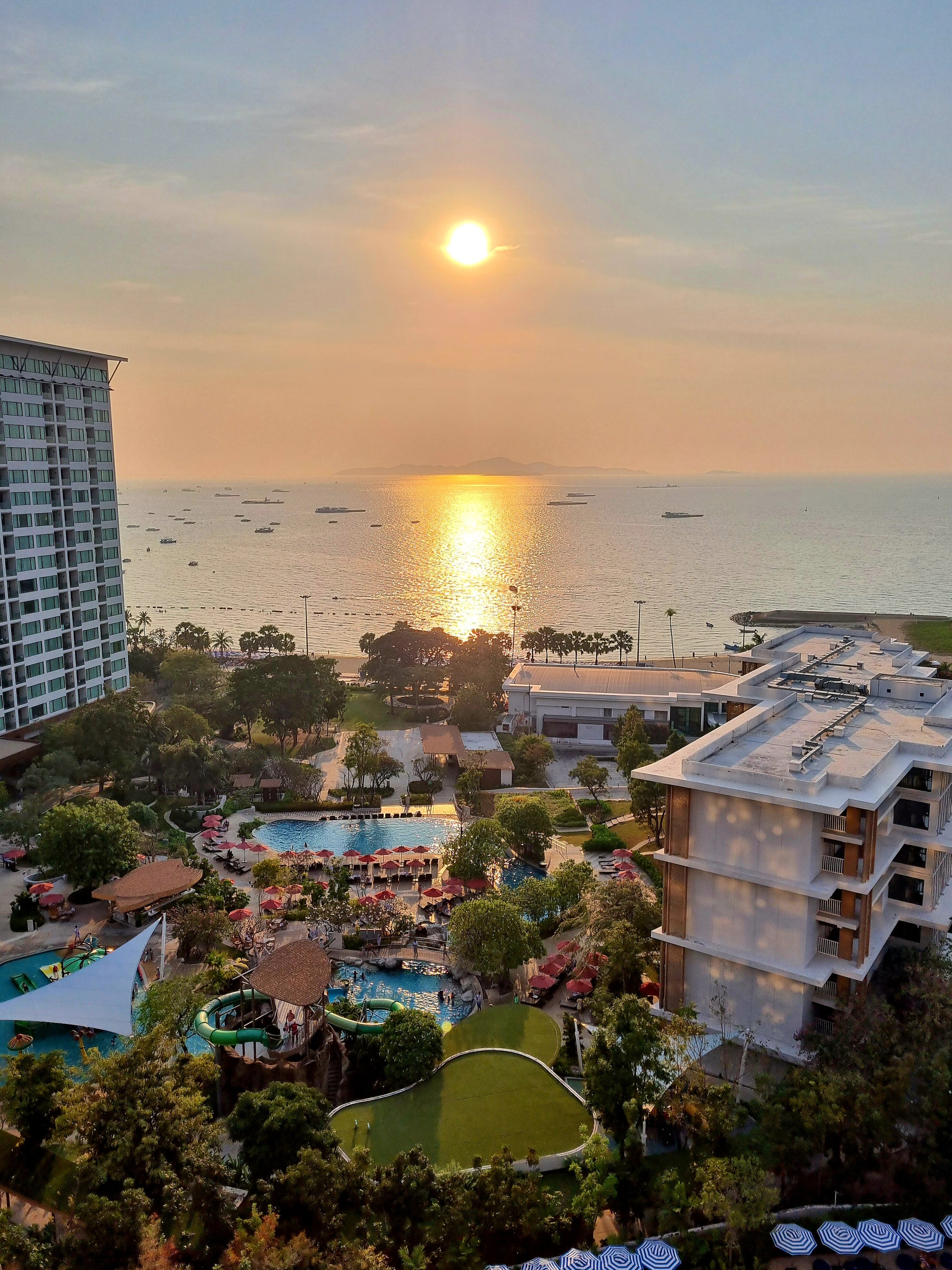 Фото OZO North Pattaya