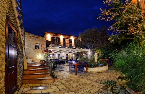 Внешний вид отеля Hotel Ganimede в Муниципальной единице Галаксидио, фото 1