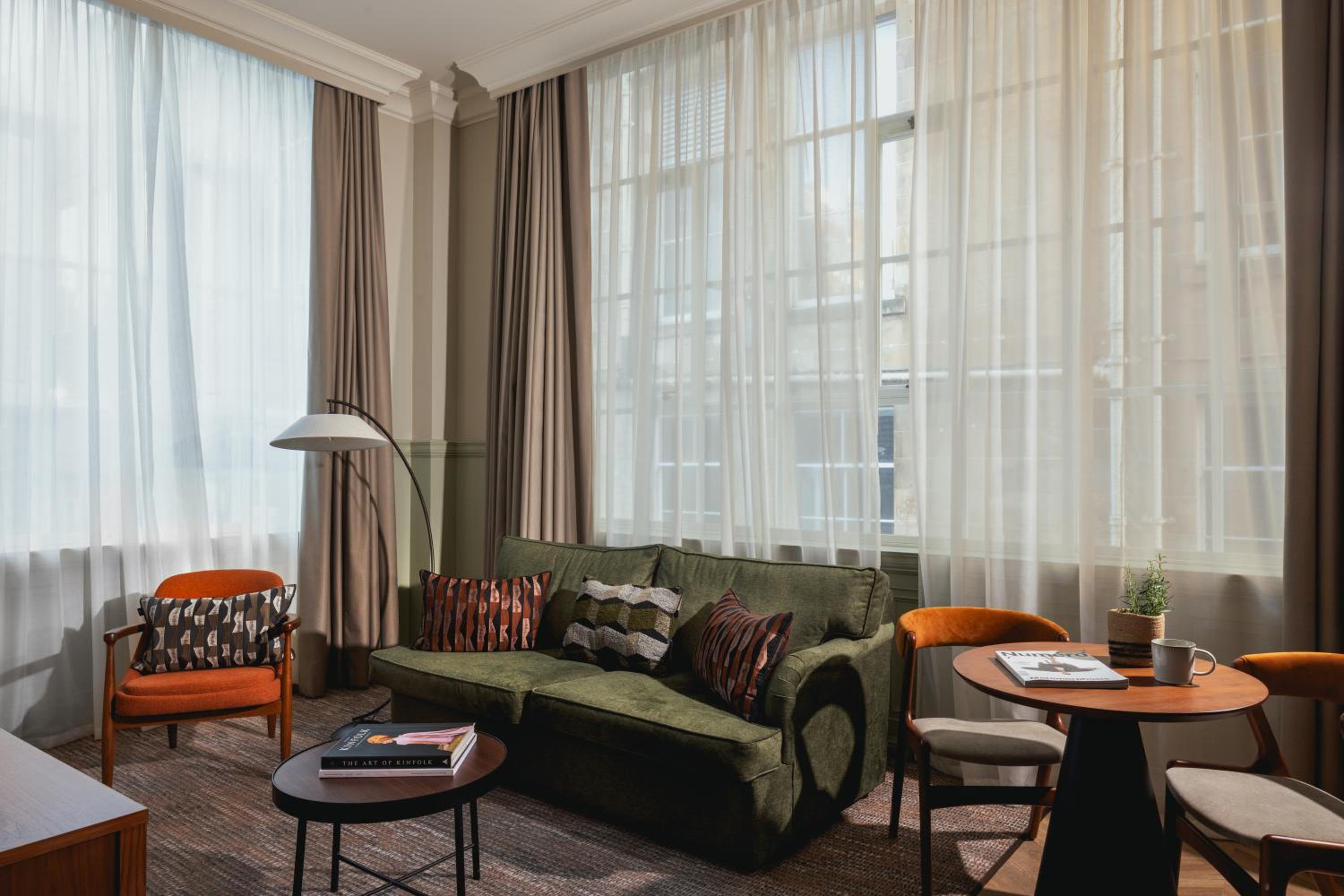 Фото Native Glasgow