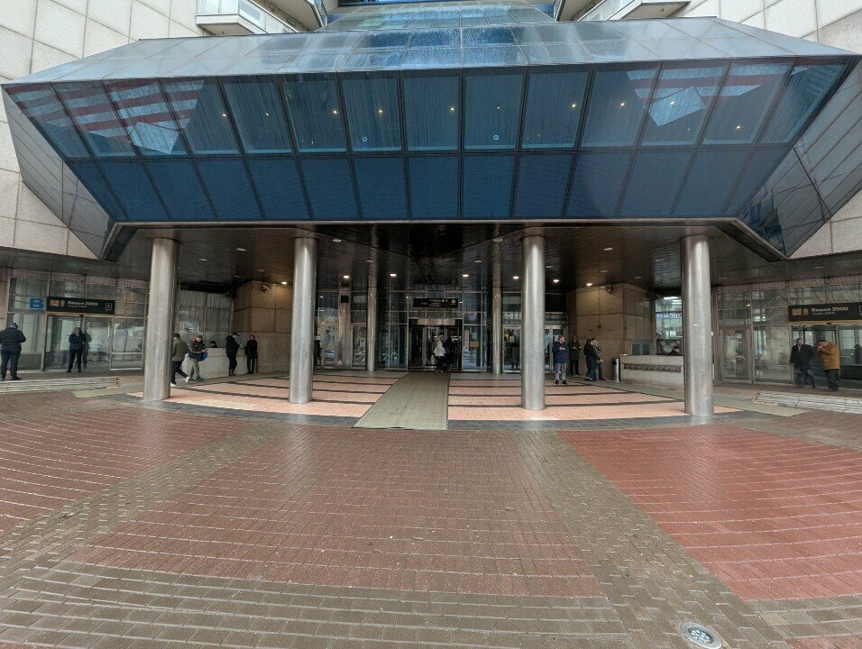 Vending machine Linzy Tut, Moscow, photo