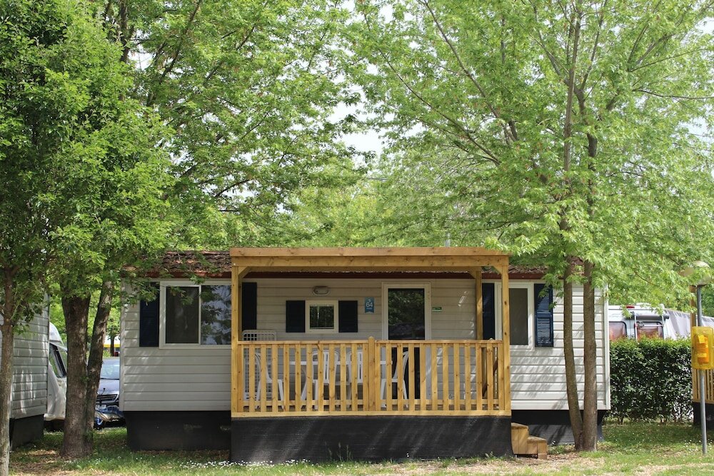 Фото Butterfly Camping Village