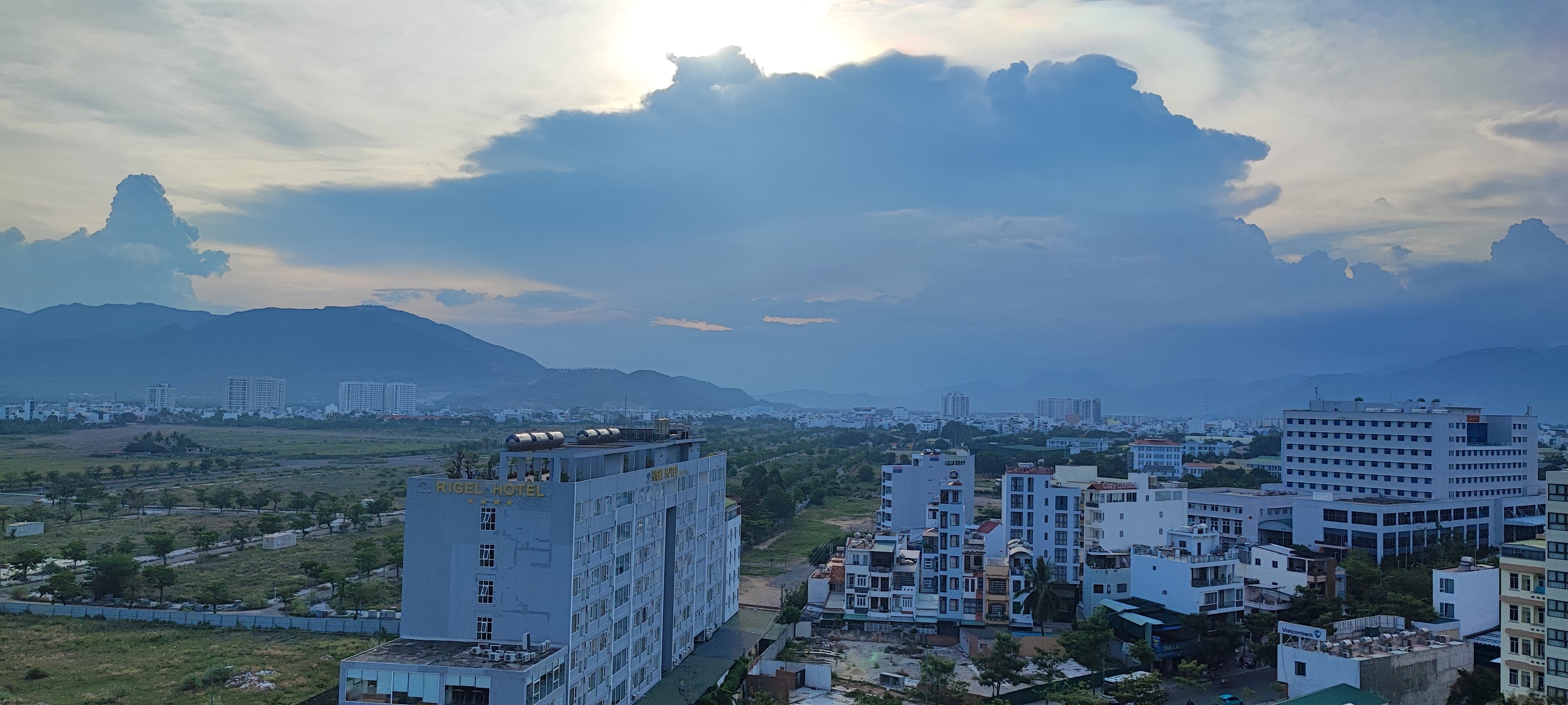 Фото Quinter Central Nha Trang