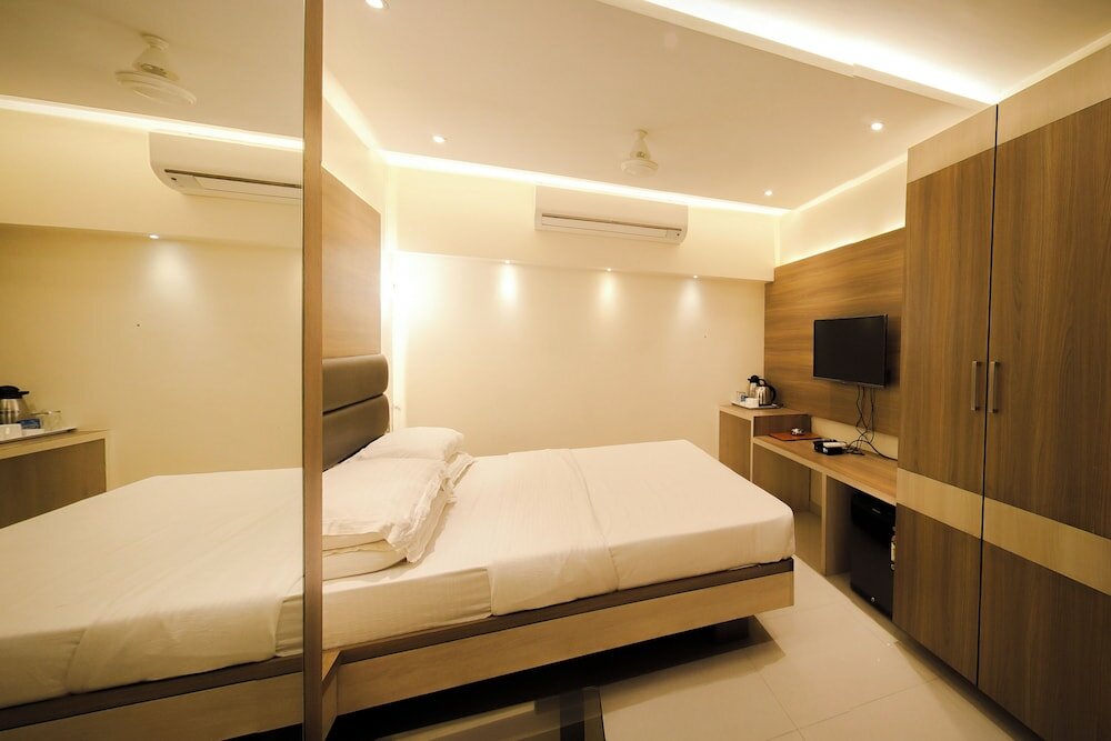 Фото Hotel Shivam