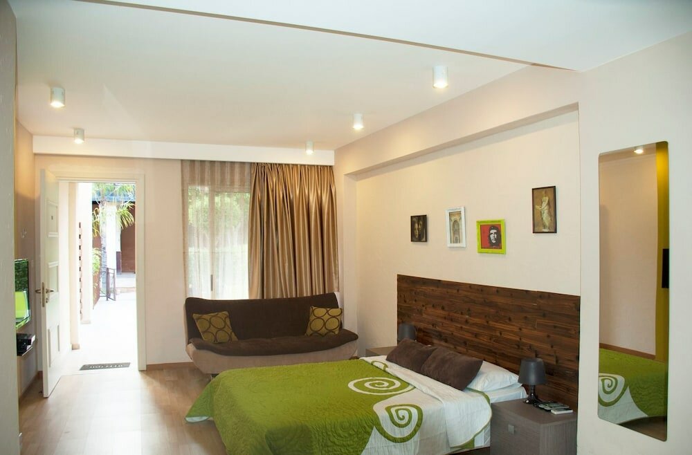 Фото Sunrise Arches Apartments