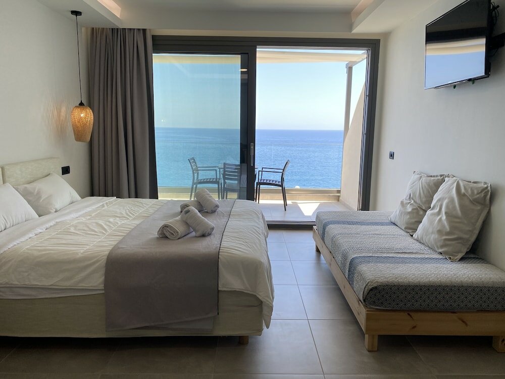 Фото Ostria Apartments