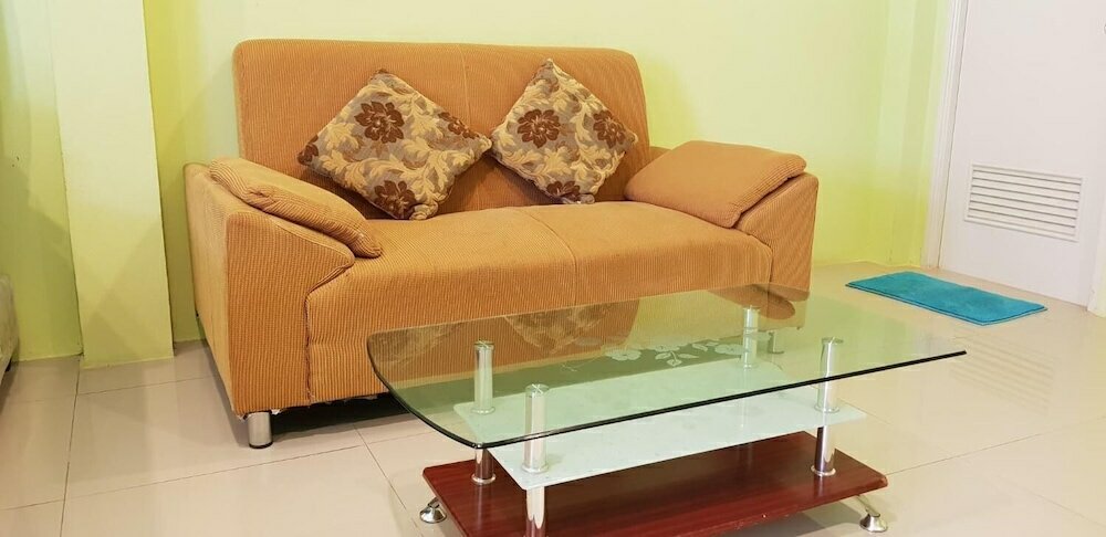 Фото Baansri Family