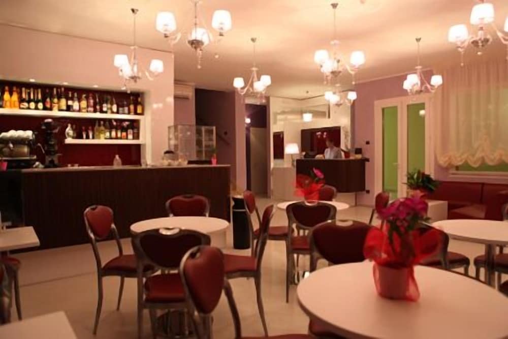 Фото Hotel Perla dello Ionio