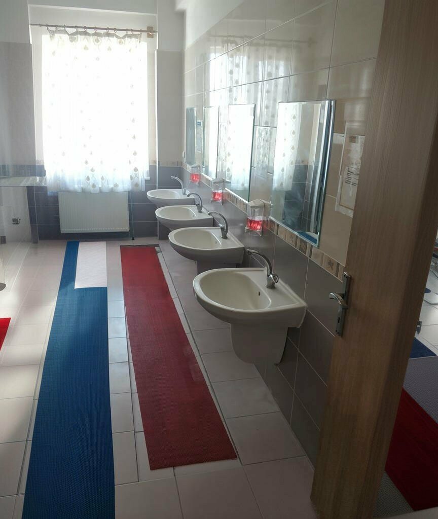 Dormitory Mehmet Ozyilmaz Middle School Girls' Dormitory, Isparta, photo