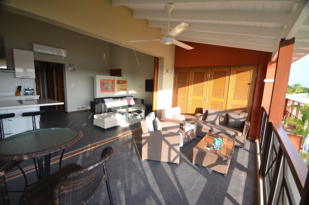 Фото Spanish Water Beach