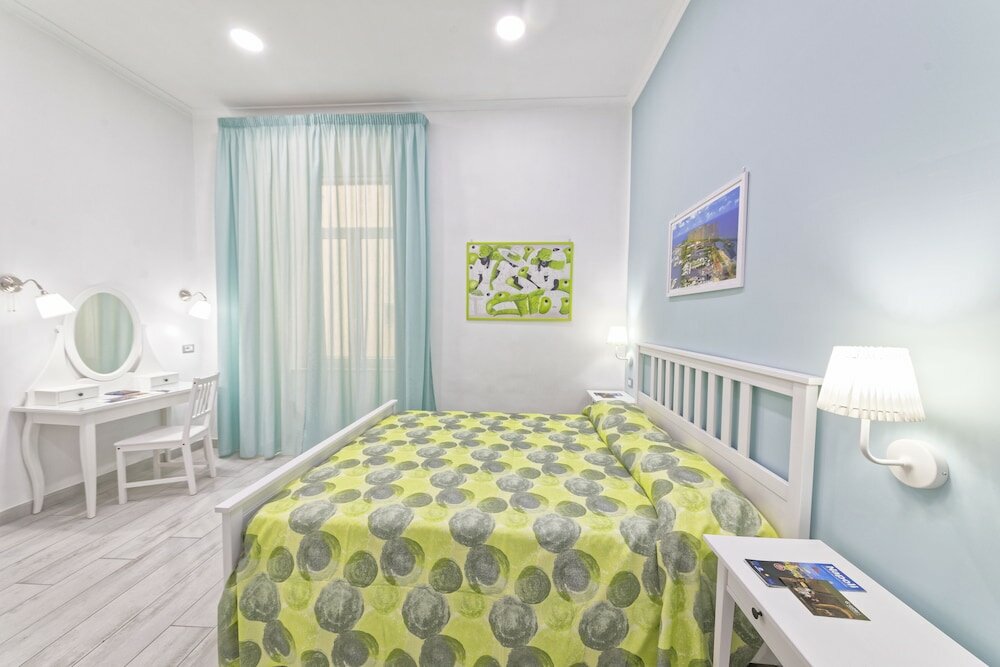 Фото B&b Rest a Napoli