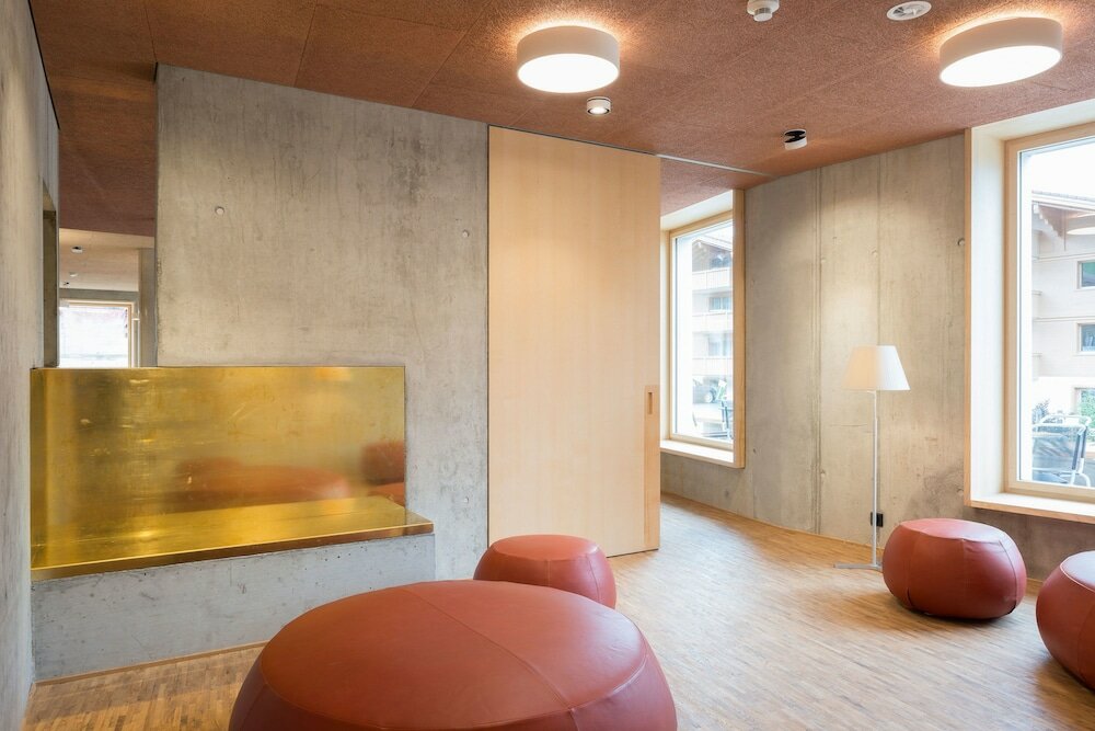 Фото Youth Hostel Gstaad Saanenland