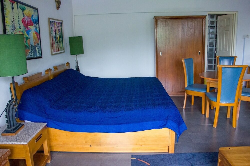 Фото Elliotnass Hotel