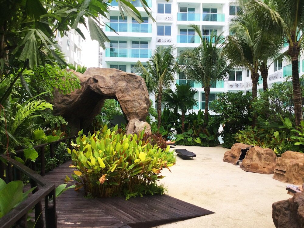 Фото Amazon Residence by Pattaya Sunny Rentals