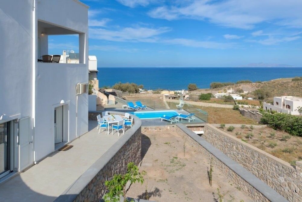 Фото Queen of Santorini