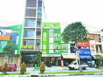 Honey Hotel
