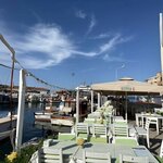 Asma6 Bozcaada Restaurant (Чанаккале, район Бозджаада, Алайбей, улица Куртулуш, 8), кафе в Бозджааде