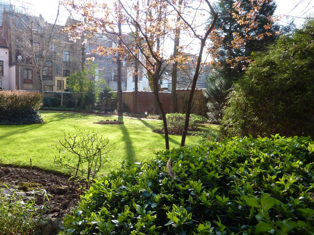 Фото First Euroflat Hotel