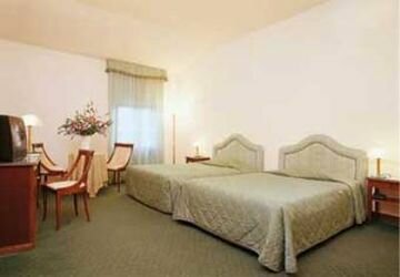 Фото Villa San Lucchese Hotel