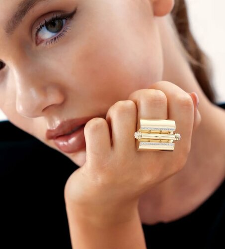 Sesliler Kuyumculuk Fotoğraf 2