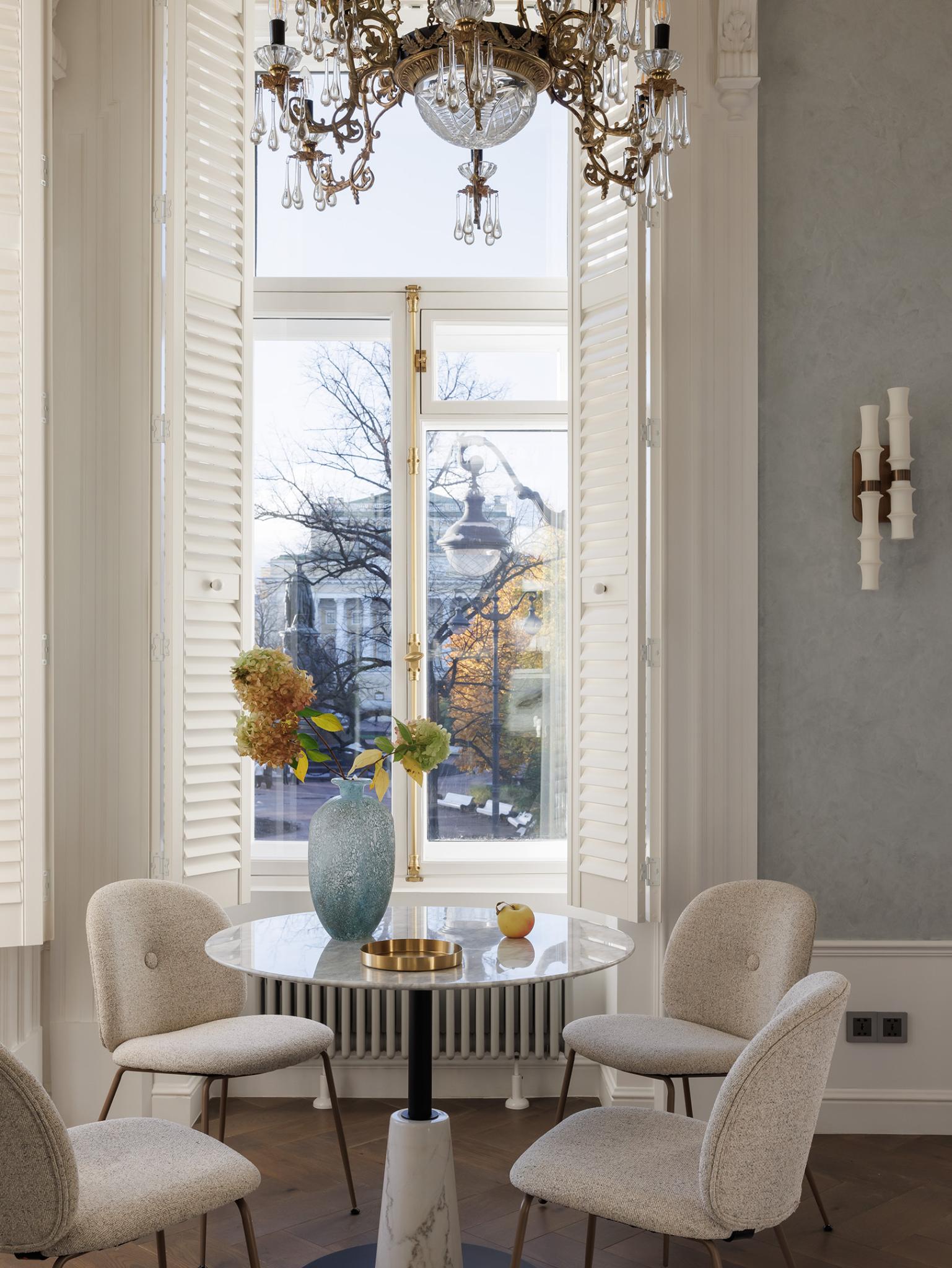 Фото Огюстин Шатильон