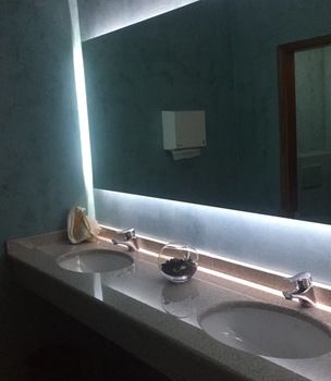 Фото Diamond Palace Apartments