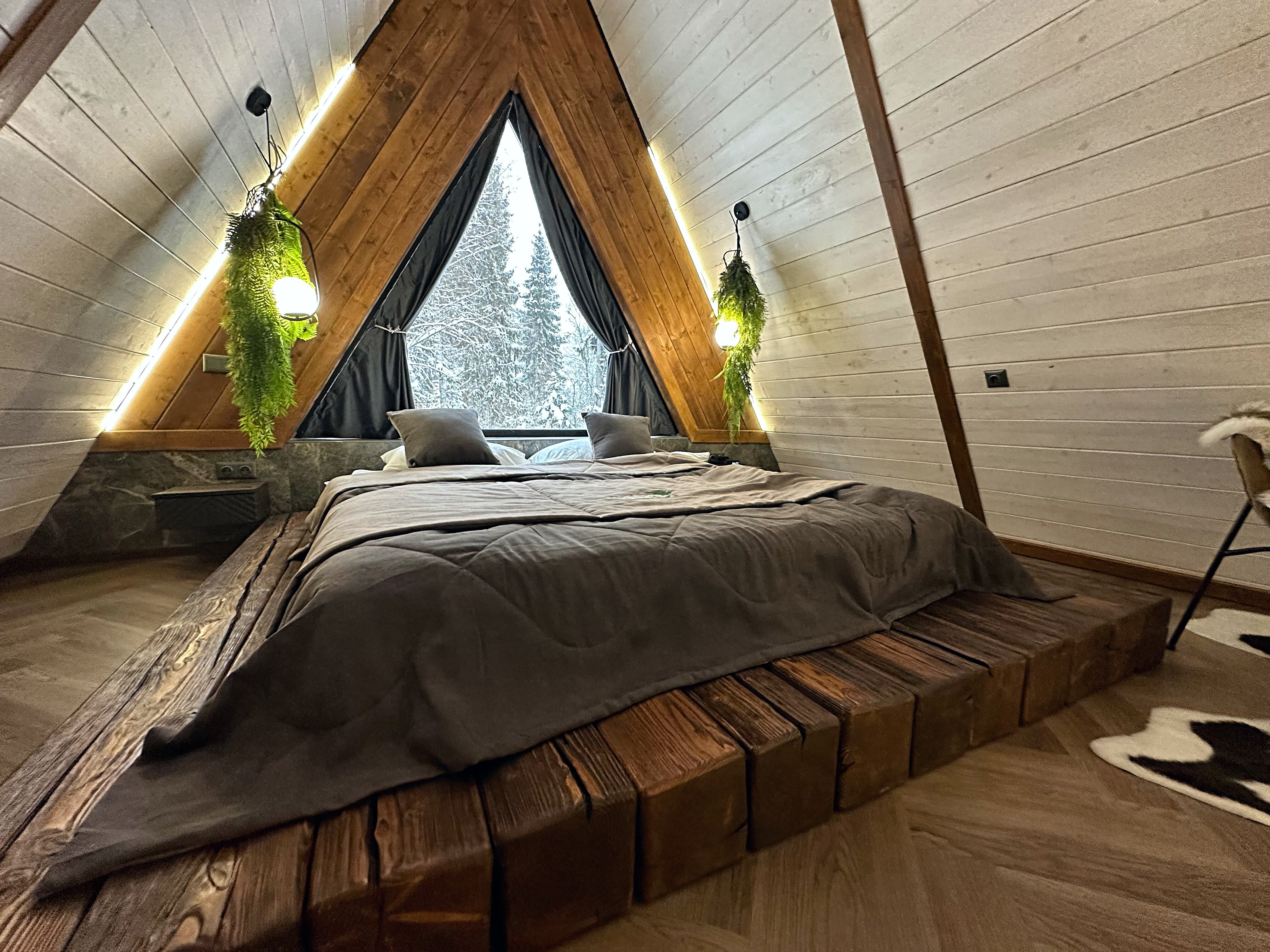 Фото Хвоя Secret Place