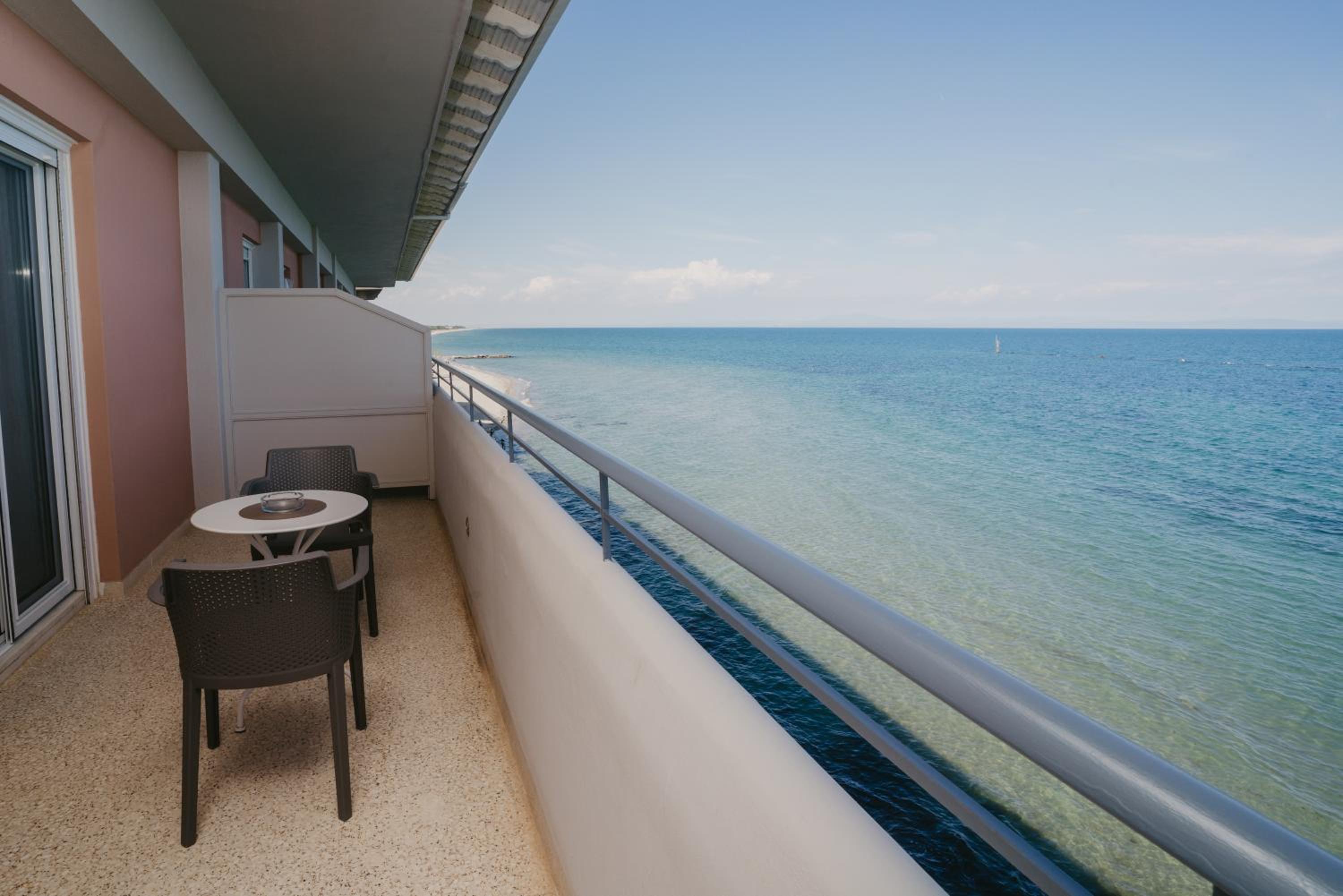 Фото Hotel Alkyon