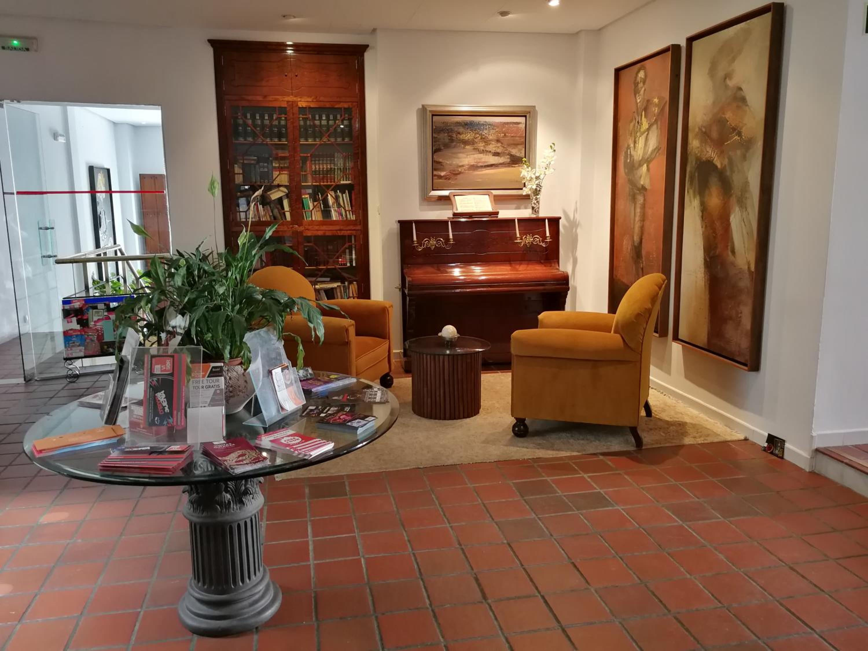 Фото Hotel Maestre