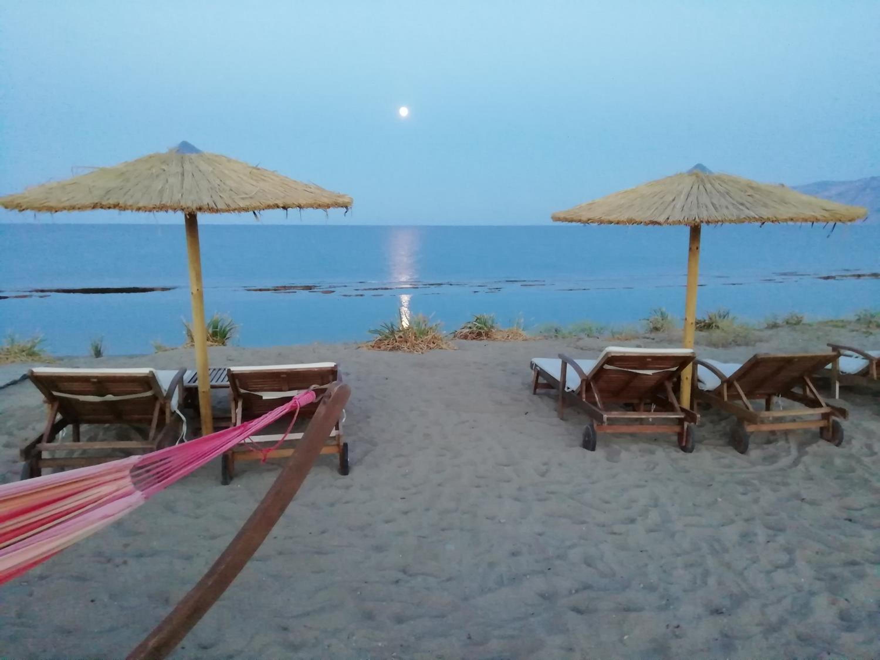 Фото Vina Beach Hotel