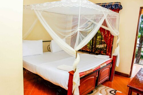 Гостиница Bright Star Hotel в Аруше