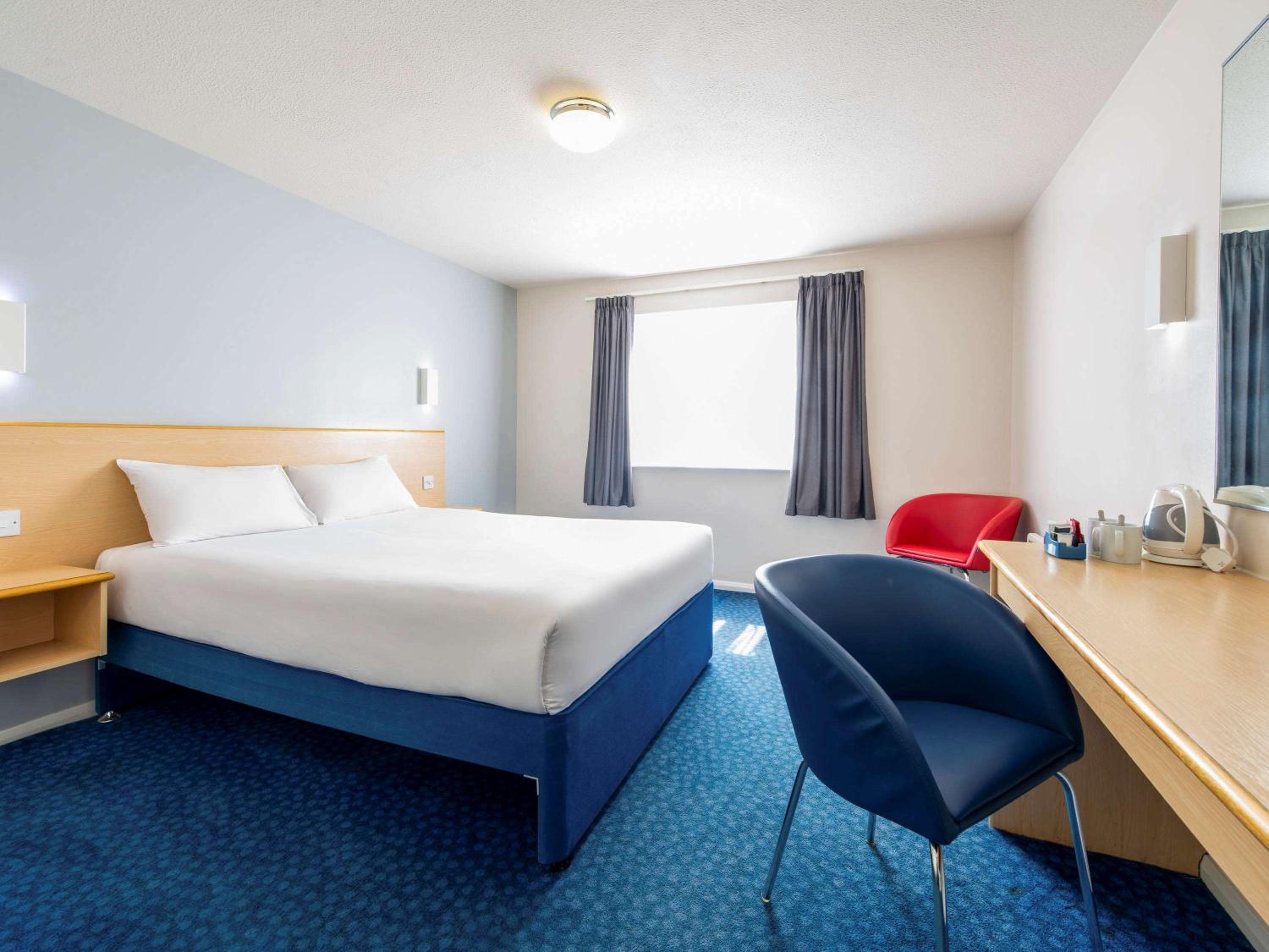 Фото Отель ibis budget Dundee Camperdown