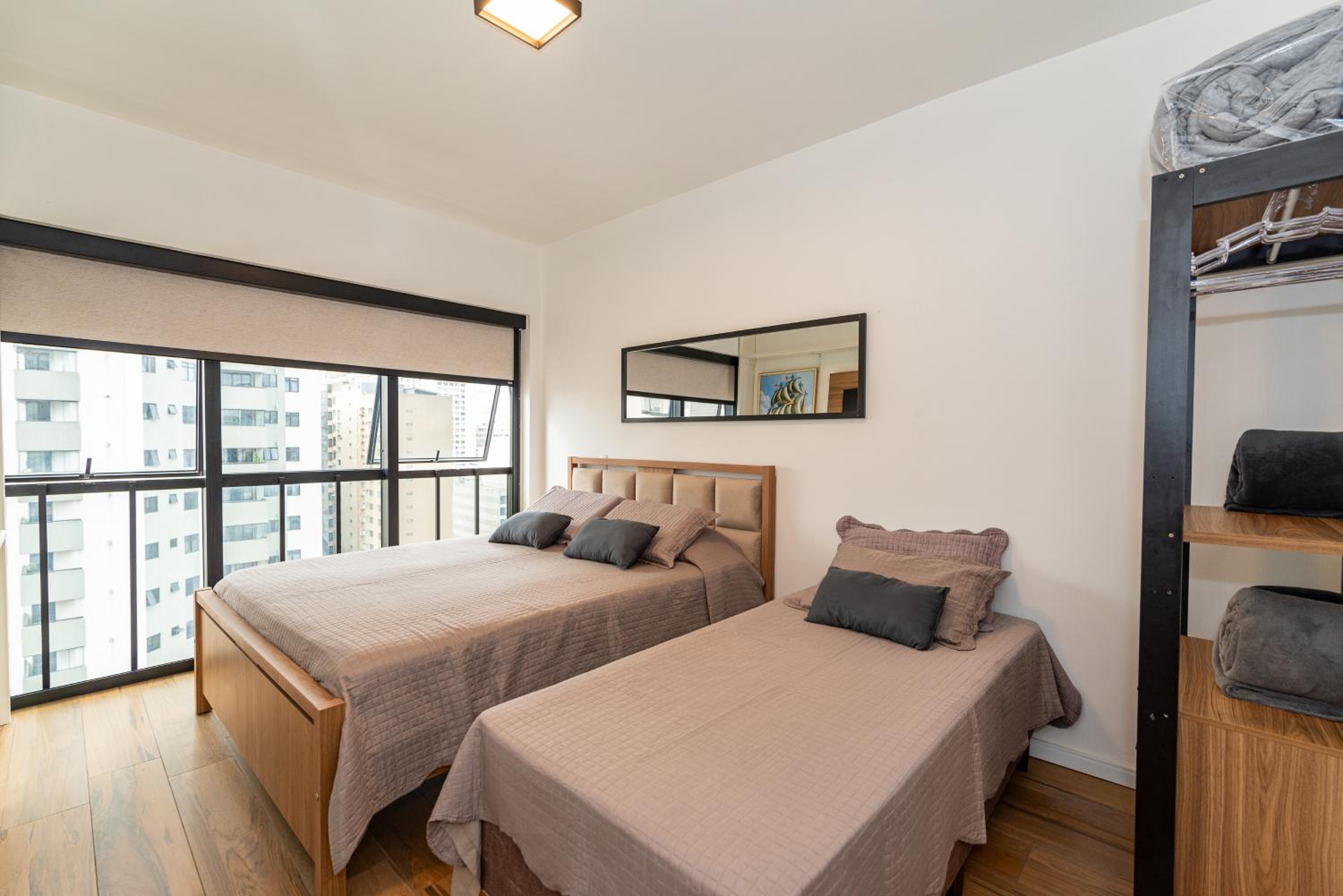 Фото Bristol Metropolitan Flat