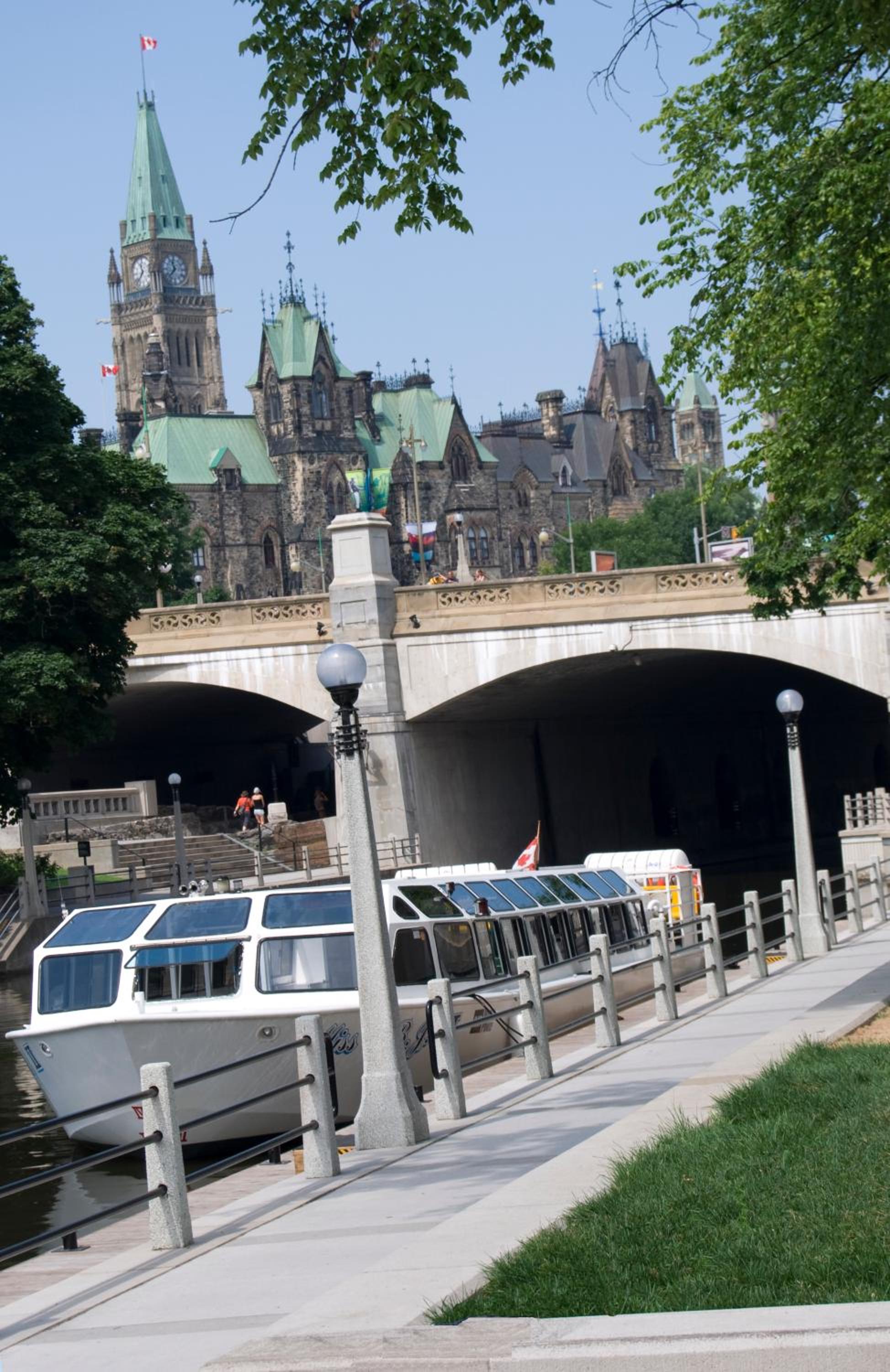 Фото Les Suites Hotel Ottawa