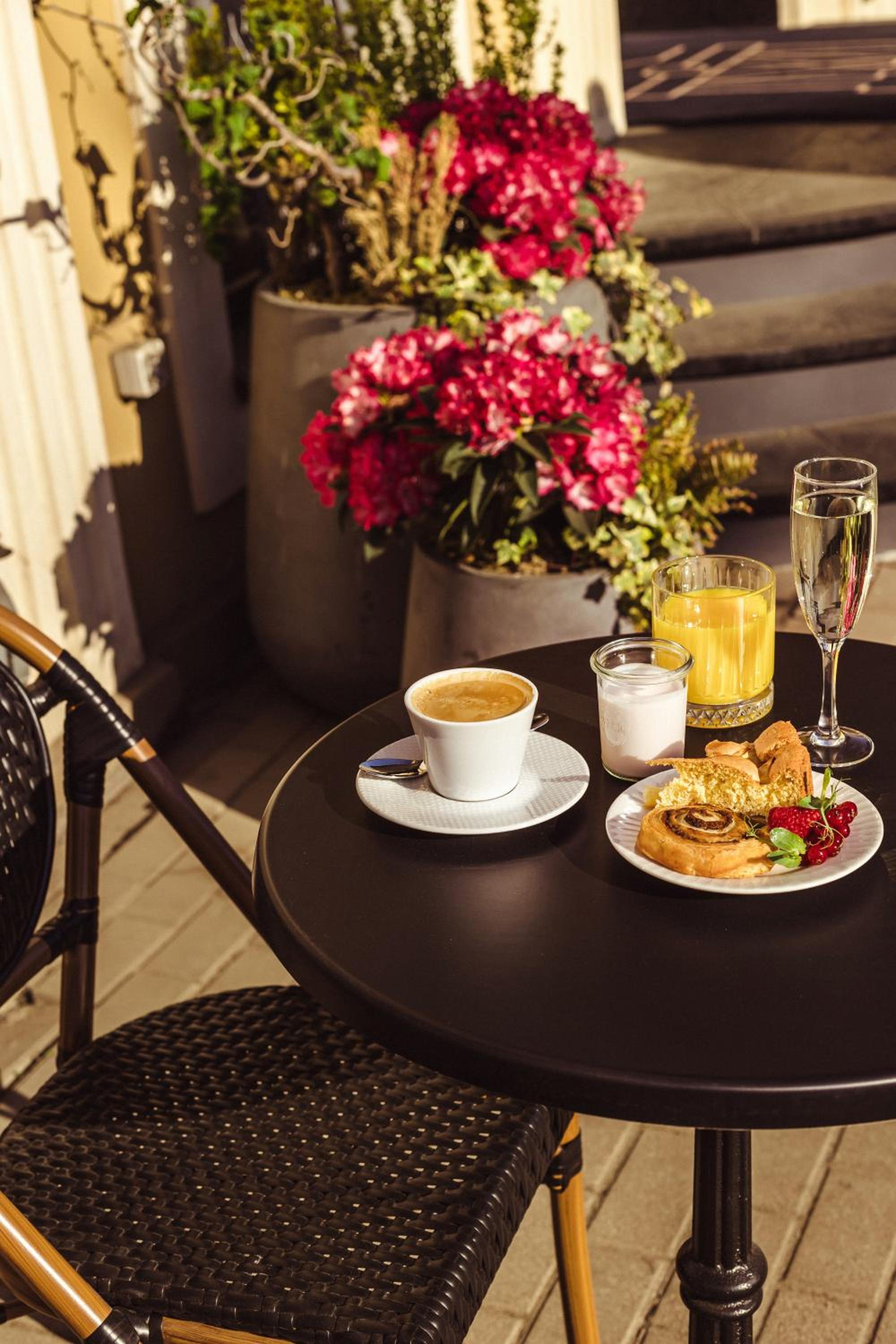 Фото Metropole by Semarah Hotels