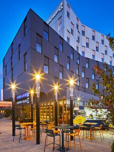 отель Radisson Hotel Bordeaux Saint Jean