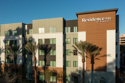 Гостиница Residence Inn by Marriott Anaheim Brea в Фуллертоне