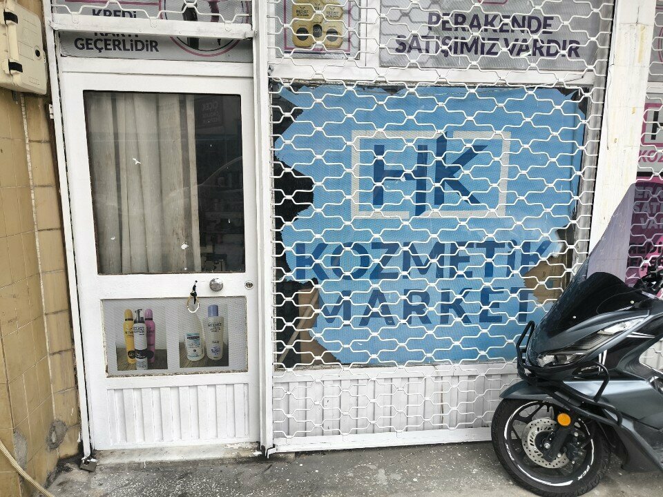 Perfume and cosmetics shop H&k Cosmetics Market, Antalya, photo