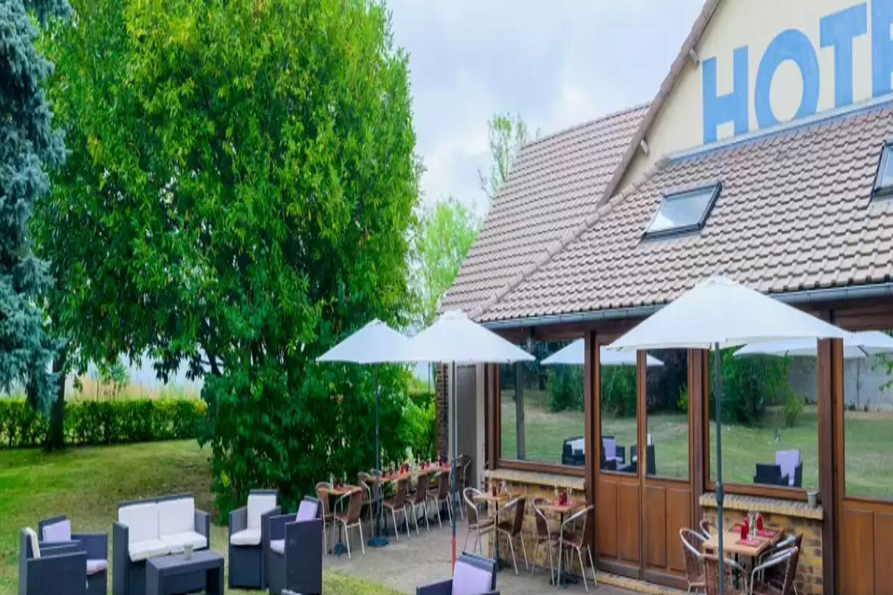 Фото Comfort Hotel Pithiviers