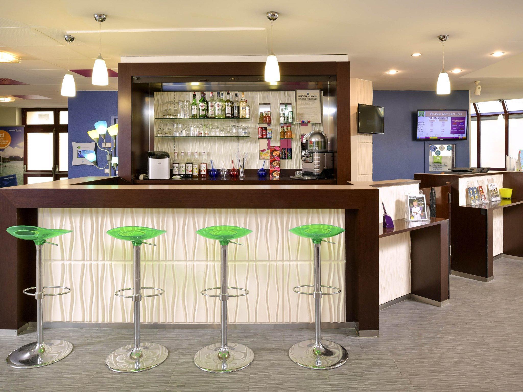 Фото Ibis Styles Bordeaux Gare Saint Jean