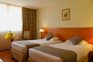 Lou'Lou A Beach Resort (24/3, Al Meena Street, Sharjah), hotel