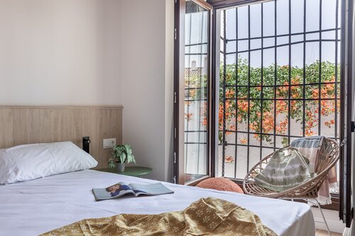 Хостел Líbere Córdoba Patio Santa Marta в Кордове