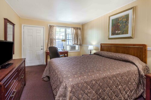 Гостиница Lincoln Inn Fredericton в Фредериктоне