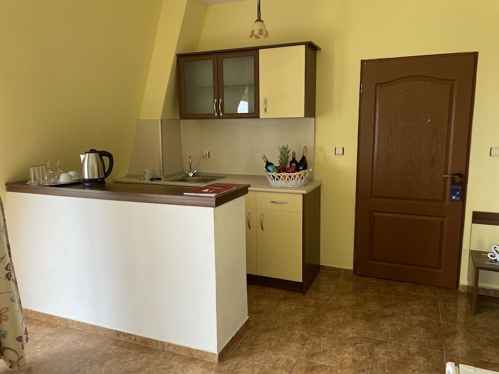 Фото Hotel Zaara