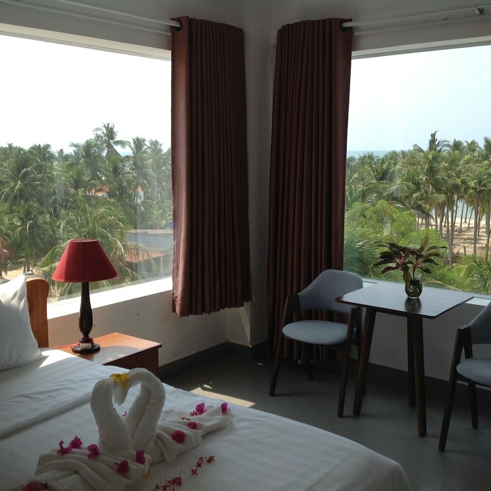 Фото Damina Boutique Hotel