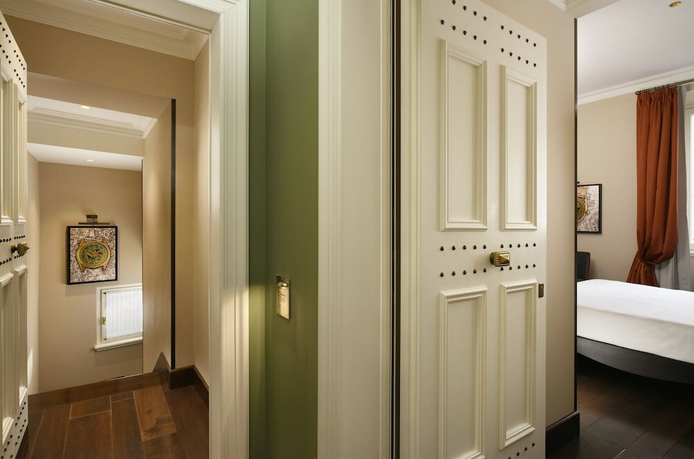 Фото Hotel L'Orologio