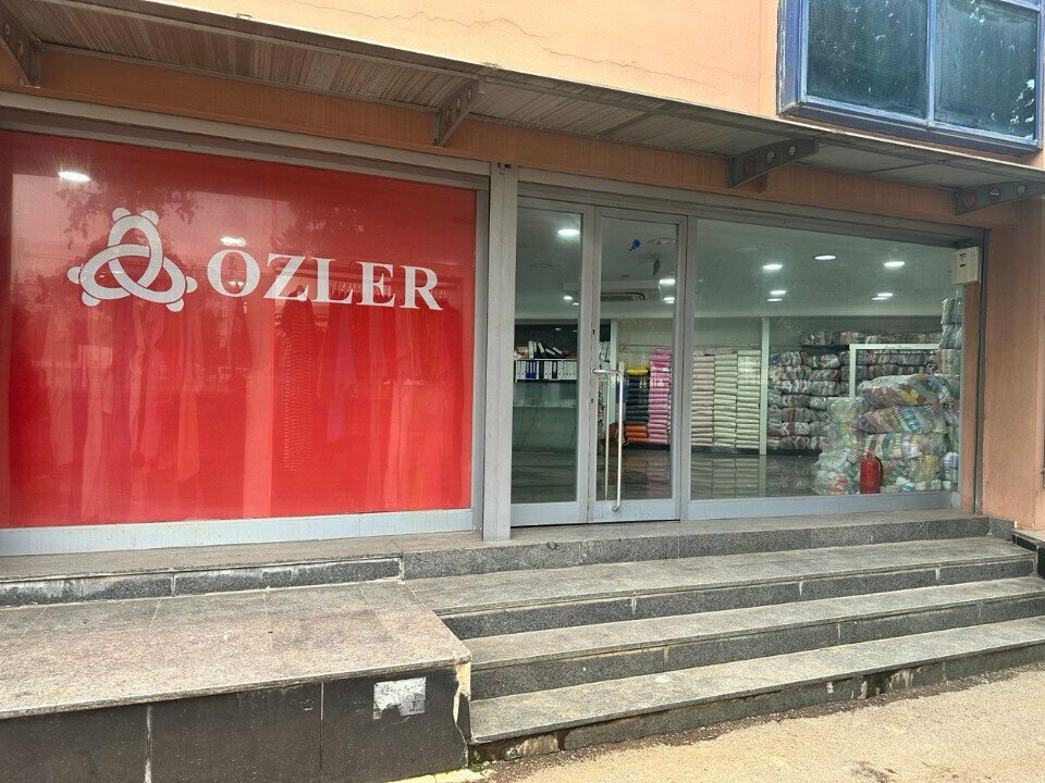 Clothing store Ozler, Antalya, photo