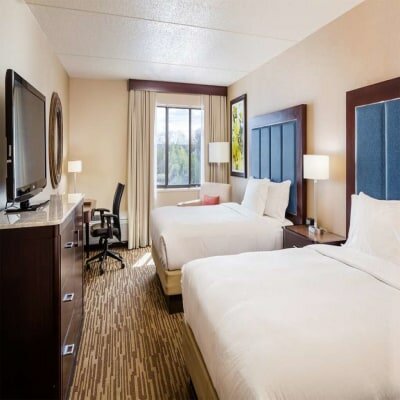 Фото Doubletree by Hilton Hotel Leominster