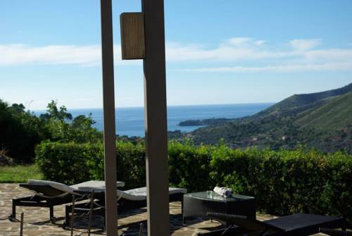 Фото Sulle Onde Della Collina